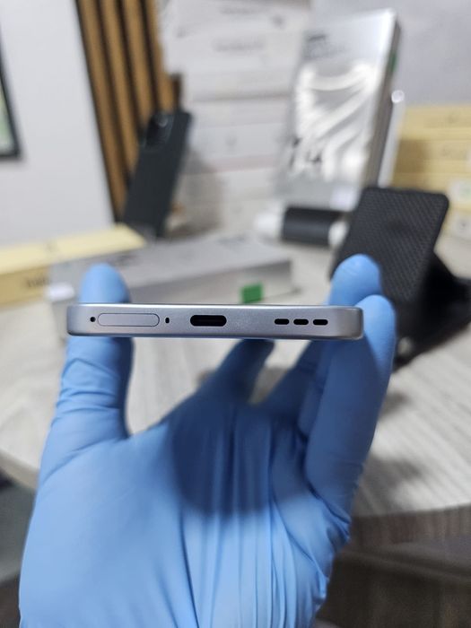 OPPO RENO 14 F 5G NOU SiGiLAT Ediție Coral 256 GB