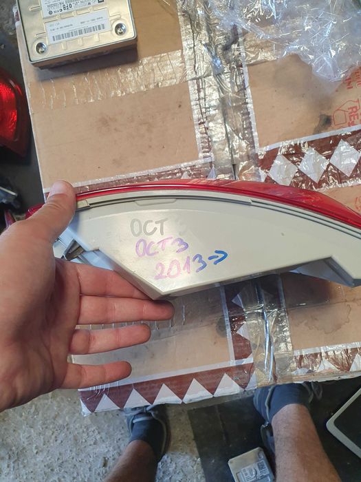 stop stanga octavia 3 2013