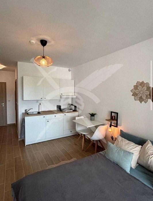 Продава се Едностаен апартамент в к.к. Слънчев бряг - 38 кв.м за 1750 €/кв.м - Снимка #1