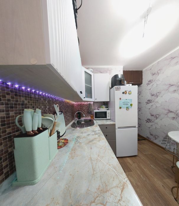 Продам 3 комнатную квартиру