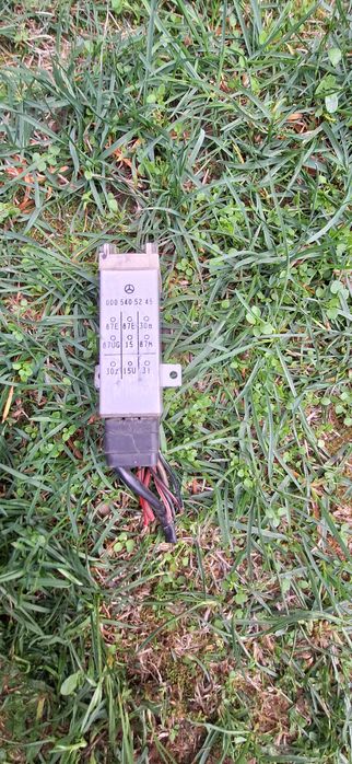 Части за мерцедес 190 и 124