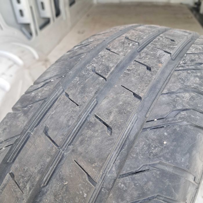 Бусова гума 205.75.16