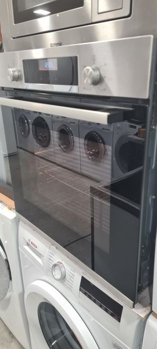 Фурна за вграждане Bosch 71л Клас А