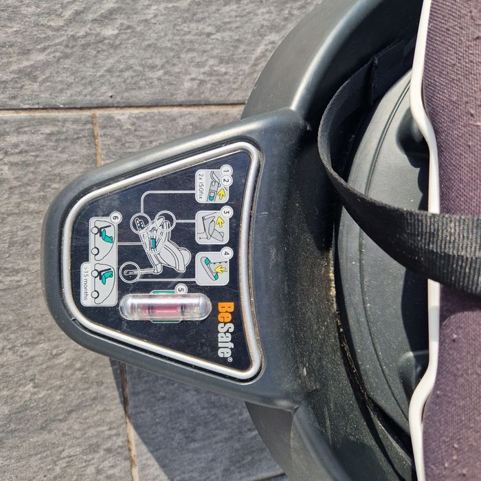 Scaun auto pentru copii BeSafe iZi Turn i-Size, rotativ, 6 luni - 4ani