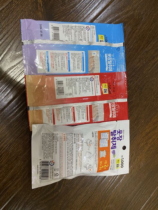Ароматизатор-дезодорант для шкафа Daiso