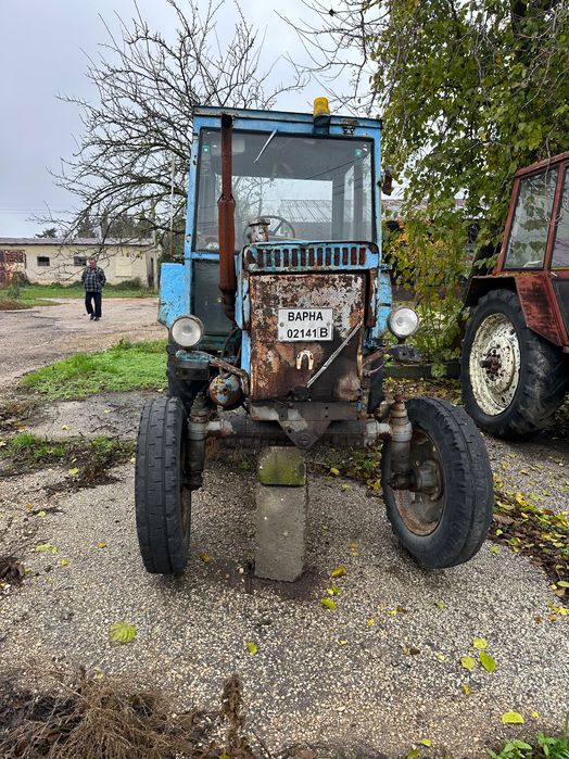 Продавам два трактора Булгар