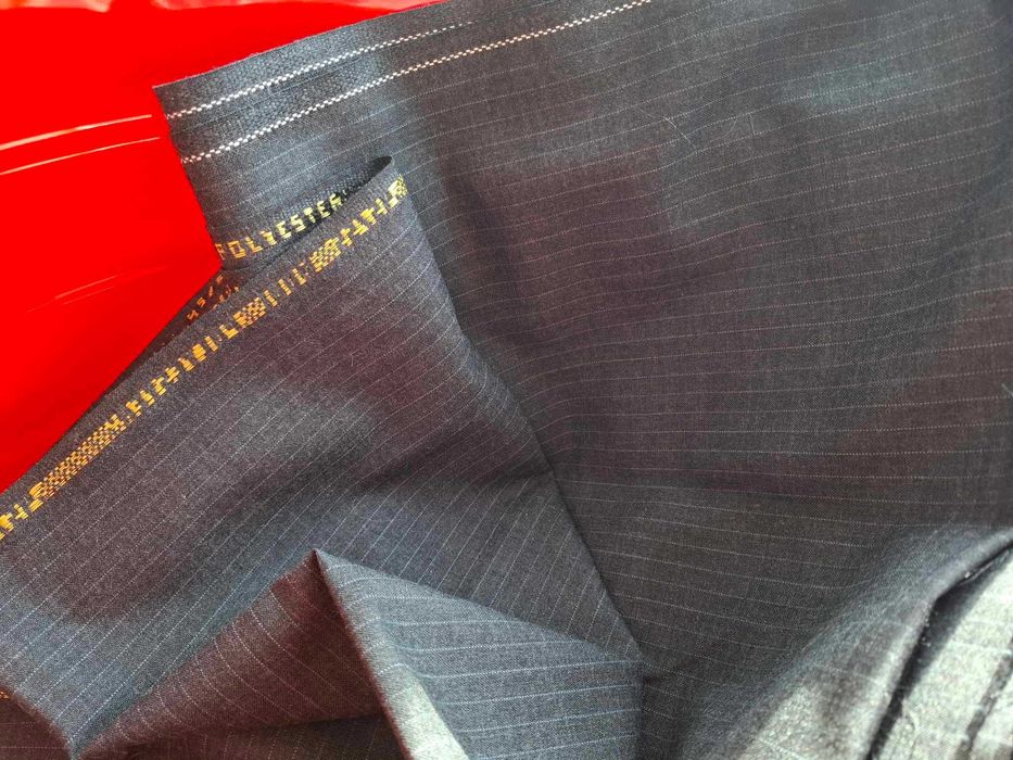 Качествени платове.Перфектно състояние.