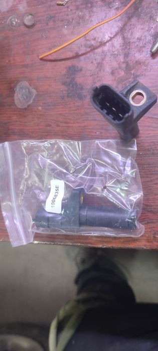 Датчик коленвала для Мерс 221,Мл,Гл.273 двигатель