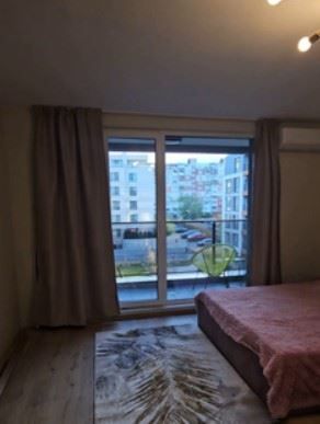 Дава се под наем Едностаен апартамент в София, Малинова долина - 52 кв.м за 598.23 € - Снимка #2