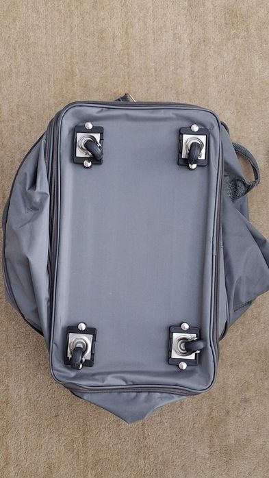 Geanta tip troler extensibila cu roti