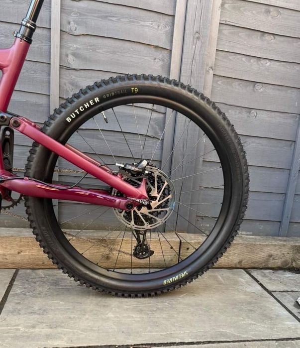 Specialized Status 140 Full Suspension Mountain Bike size L