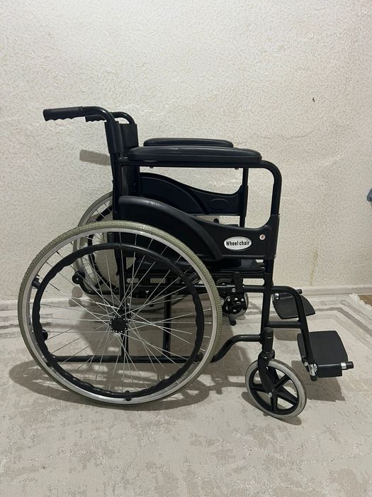 Инвалидная коляска