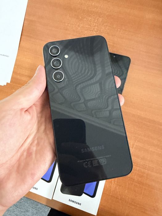 Продаю телефоны Samsung A54 256GB!