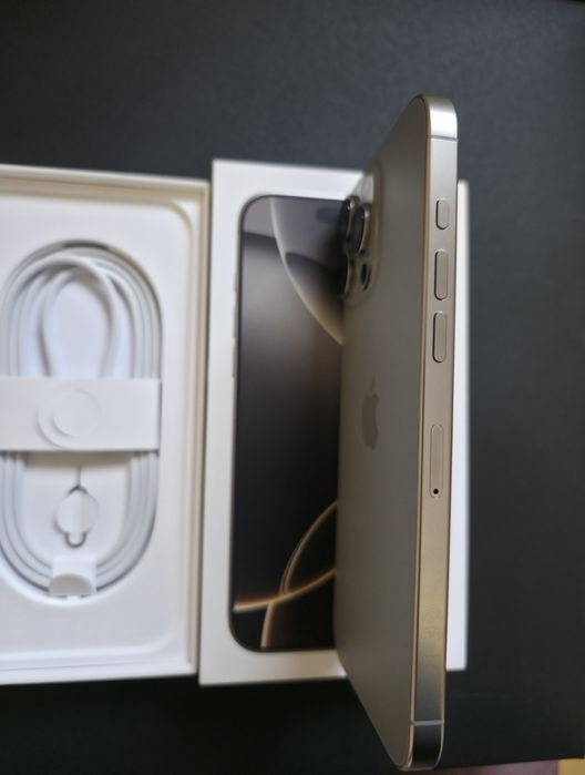 iPhone 16 Pro Max Natural Titanium 512GB