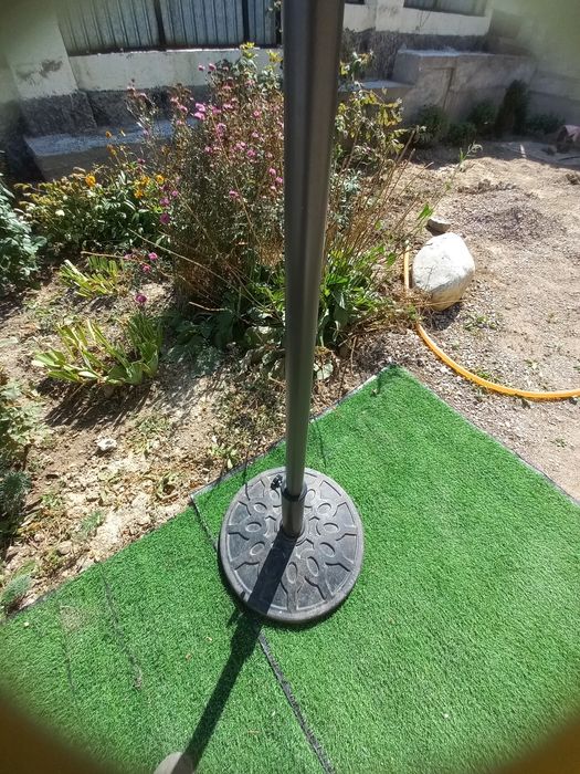 Продам зонт для сада.