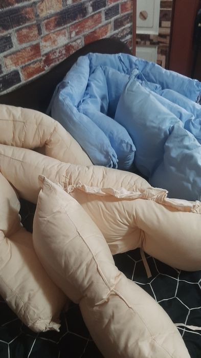 2 бр обиколки за детска кошара супер запацени продават се двете заедно