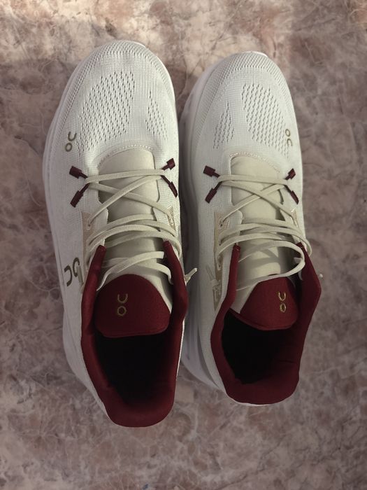 Кросовка новый размер не подошел