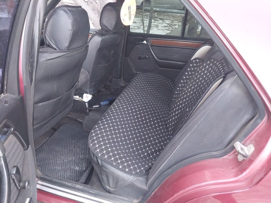 Продам легендарного Мерседеса,