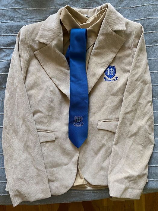 Униформа втора английска за момиче 36 размер