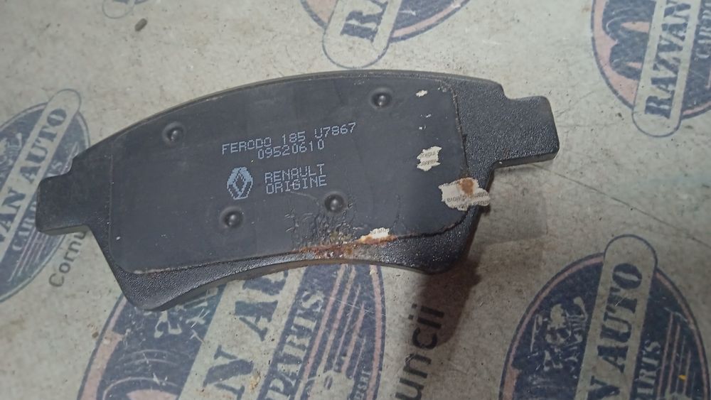 placute fata  renault kangoo