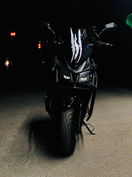 Samuray yangi 1620km yurilgan holati ideyal  orqa yashigiyam bor