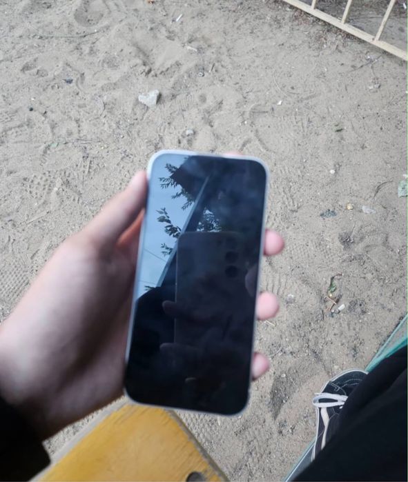Apple iphone 13