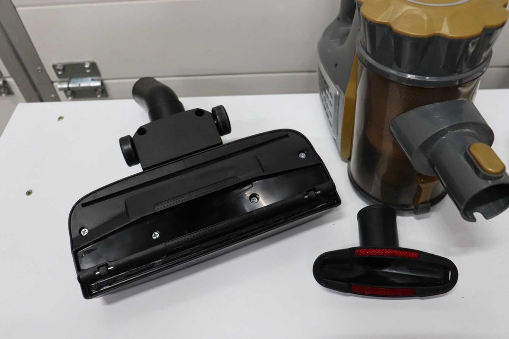 Ръчна прахосмукачка Adler AD-7036 800W