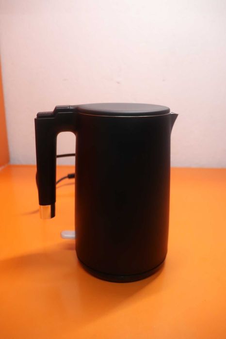 Електрическа кана 1.5L, 2200W, двойна стена Cool-Touch 304 неръждаема стомана без BPA с индикатор за нивото на водата, 360° основа, защита от сухота