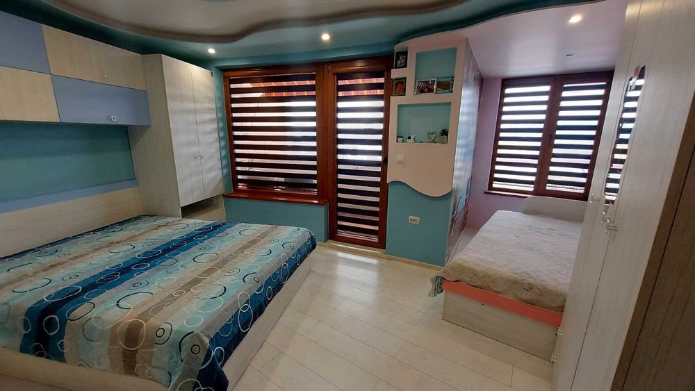 Двустаен апартамент за продажба - Център, гр. Хасково