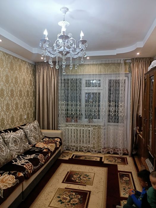 Продам квартиру двухкомнатную