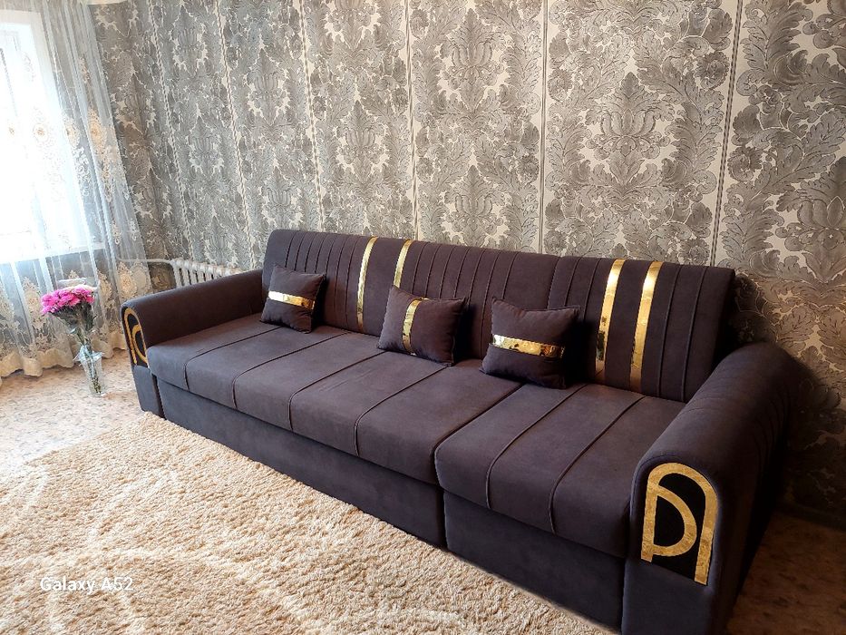 В продаже  диван!