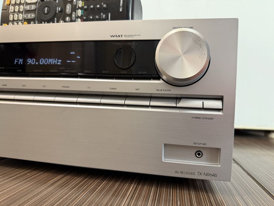 Onkyo TX-NR646 Bluetooth Wi-Fi