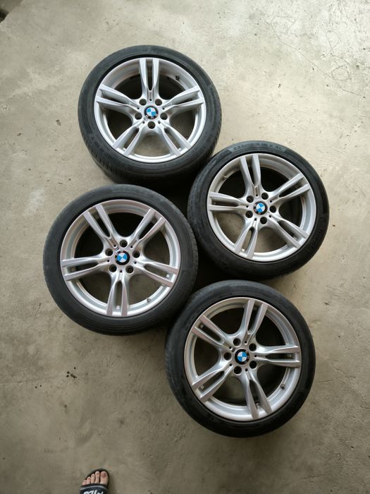 Vând Jante BMW M Pachet R18 două mărimi