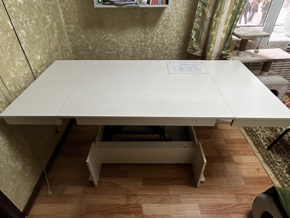 Стол универсальный белый