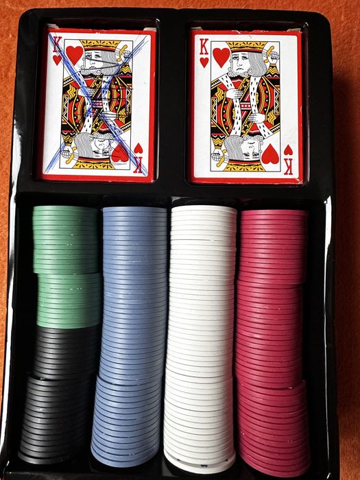 Комплект за покер