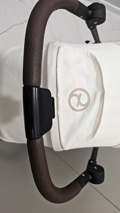 Cybex Melio детска/лятна количка