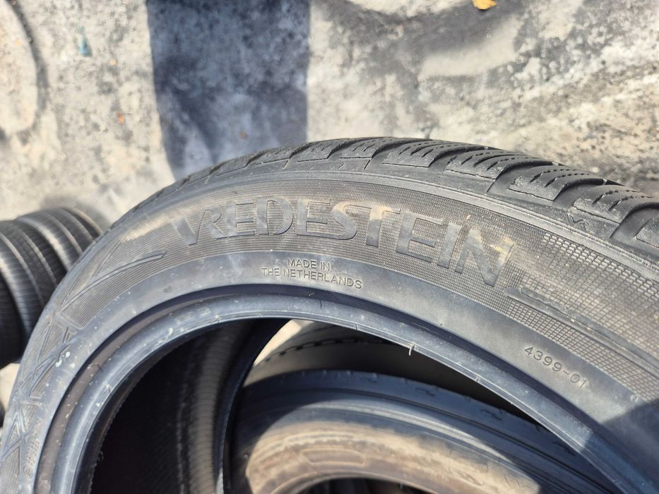4 Anvelope de IARNA - 255/45/19 104V - Vredestein - Stare BUNA - DOT 2019 !