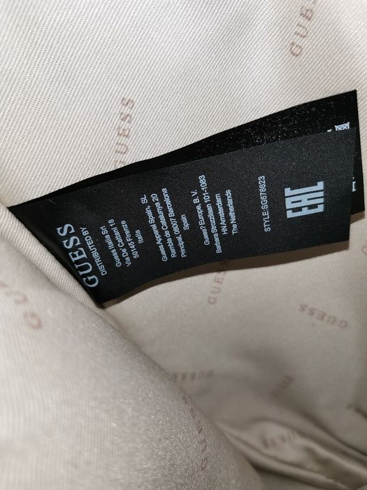 Geanta, poșetă Guess