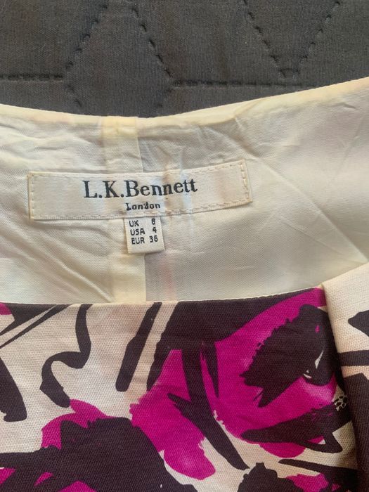 Маркова рокля от Англия