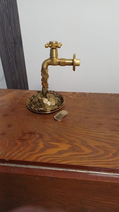 Сувенир ручной работы