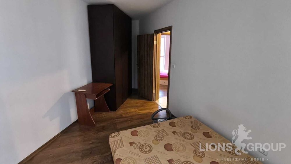 Дава се под наем Четиристаен апартамент в Варна, Погреби - 120 кв.м за 714 € - Снимка #8