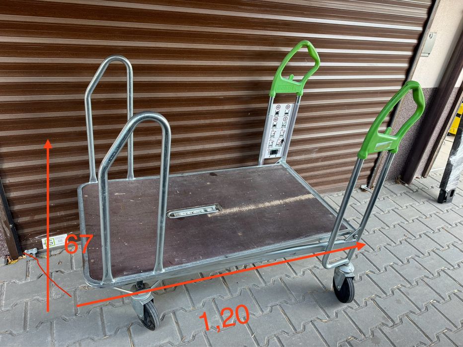 Товарна количка със платформа