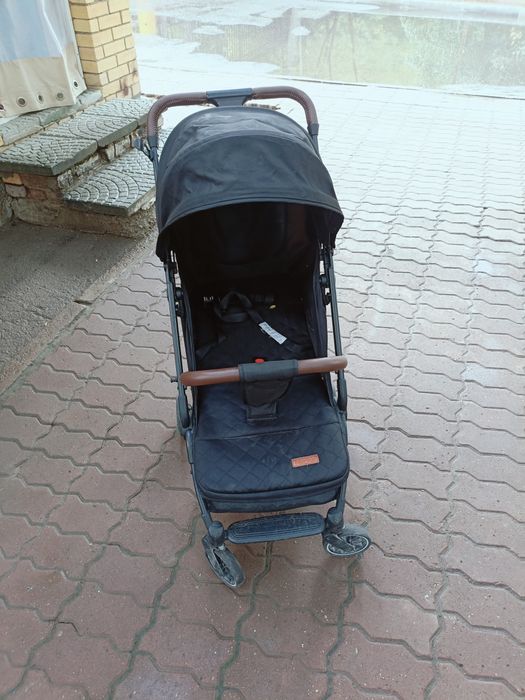 Коляска 4 колёсная