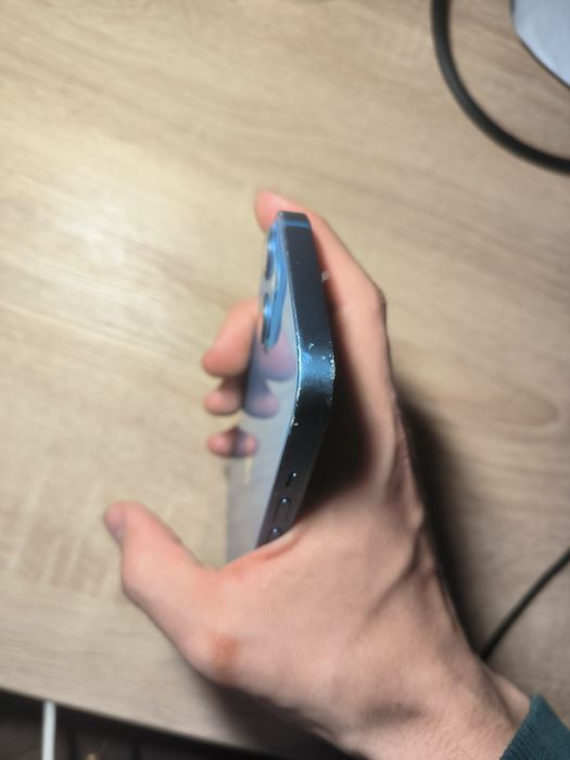 Iphone 13 100% sănătate baterie
