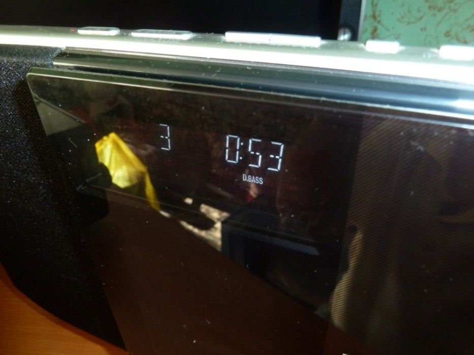 Panasonic SC-HC30 Compact Stereo System