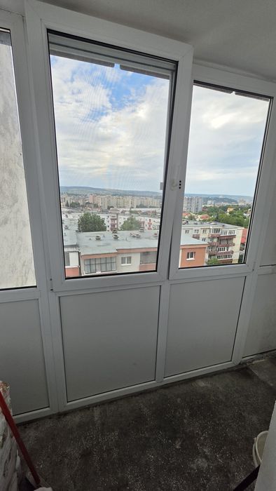 Vand Apartament  cu 1 camera si balcon