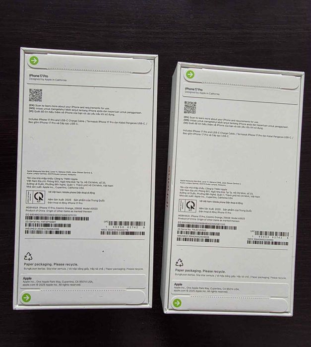 De vanzare 2 telefoane Iphone 17 Pro , Cosmic Orange .
Telefoane noi ,