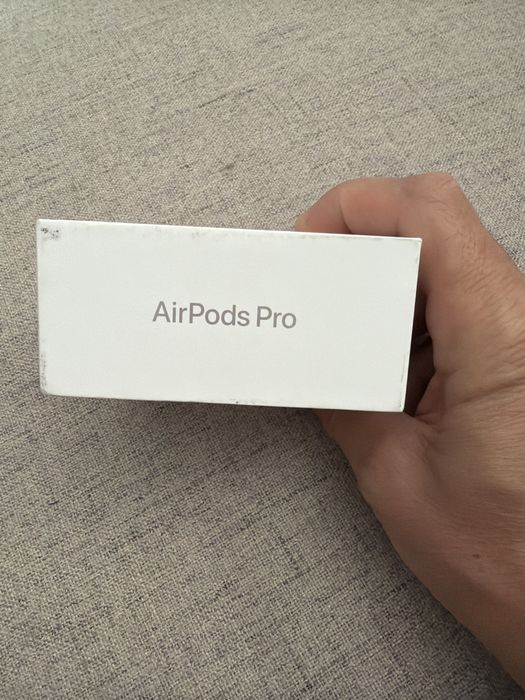 Casti Apple Airpods Pro 3 noi , SIGILATE, originale, cu garantie.