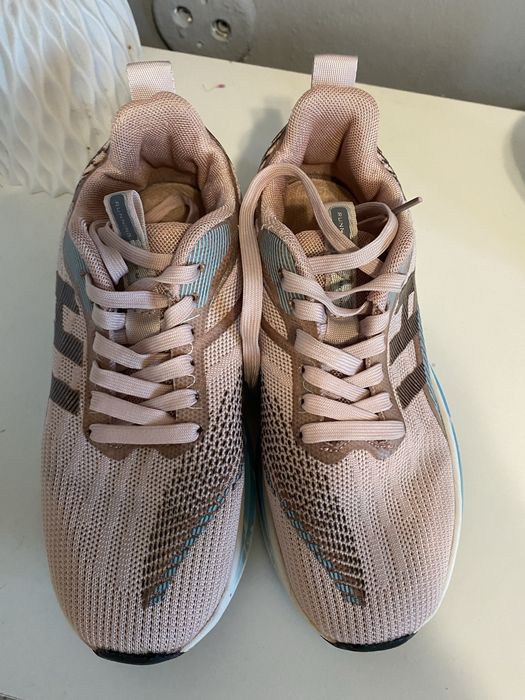 Vand adidasi alergare 36