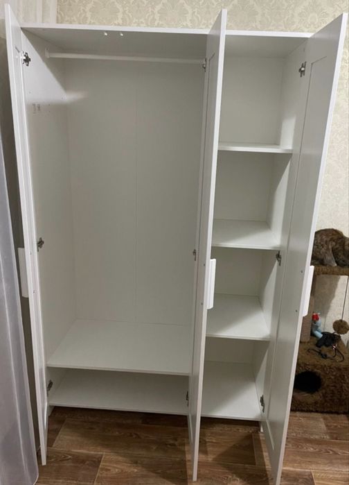 Распашной шкаф, IKEA